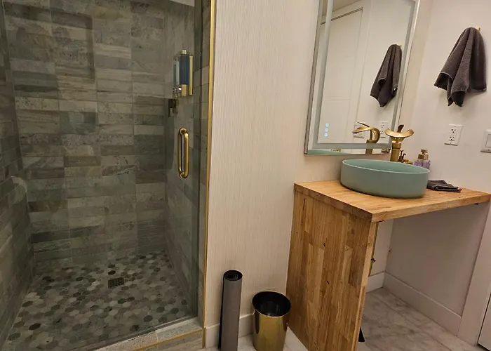 Walk To Old Town 3 Full Bathrooms 4 Bedrooms 5 Actual Beds * Scottsdale