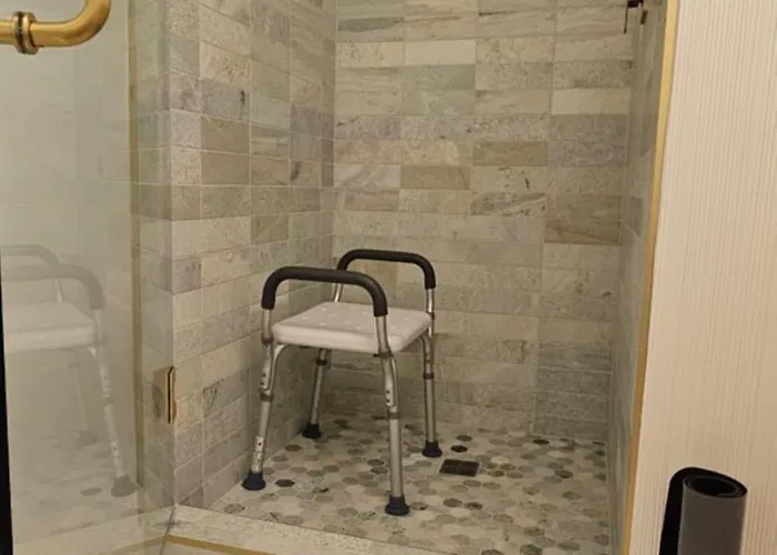 Walk To Old Town 3 Full Bathrooms 4 Bedrooms 5 Actual Beds Scottsdale