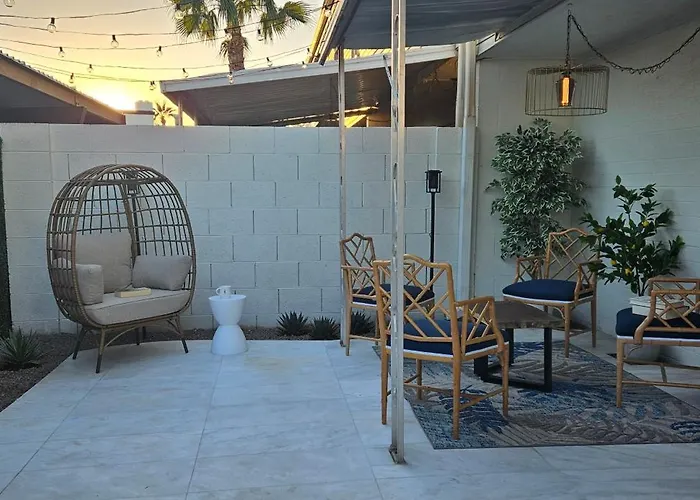 Holiday home Walk To Old Town 3 Full Bathrooms 4 Bedrooms 5 Actual Beds